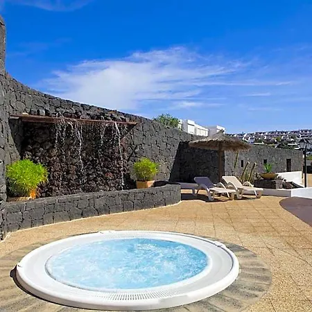 Livvo Coloradamar Szálloda Playa Blanca